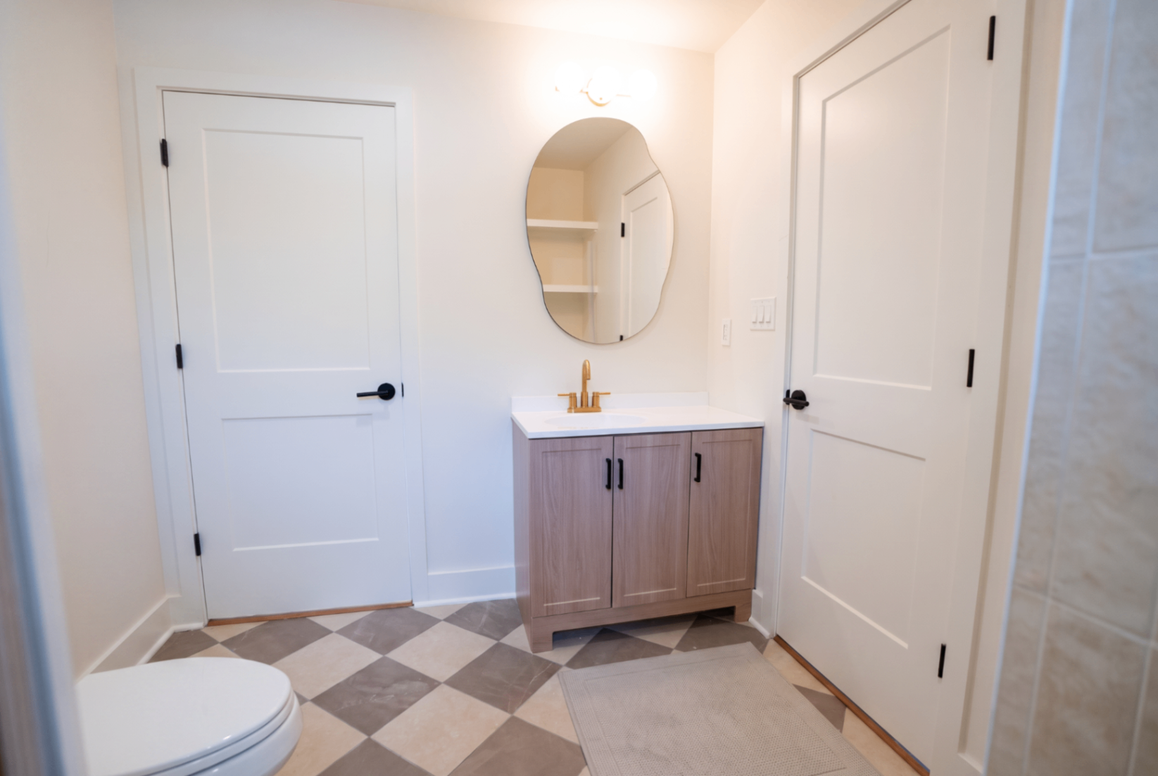 5033 Collinwood Dr — photo 37 of 42